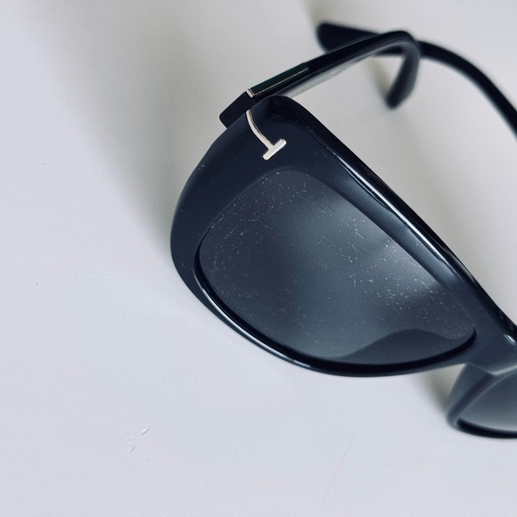 TOM FORD Lindsay Black Polarized Square Sunglasses - Picture 6 of 16